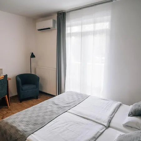 Thermal Panzio לינה וארוחת בוקר 3*